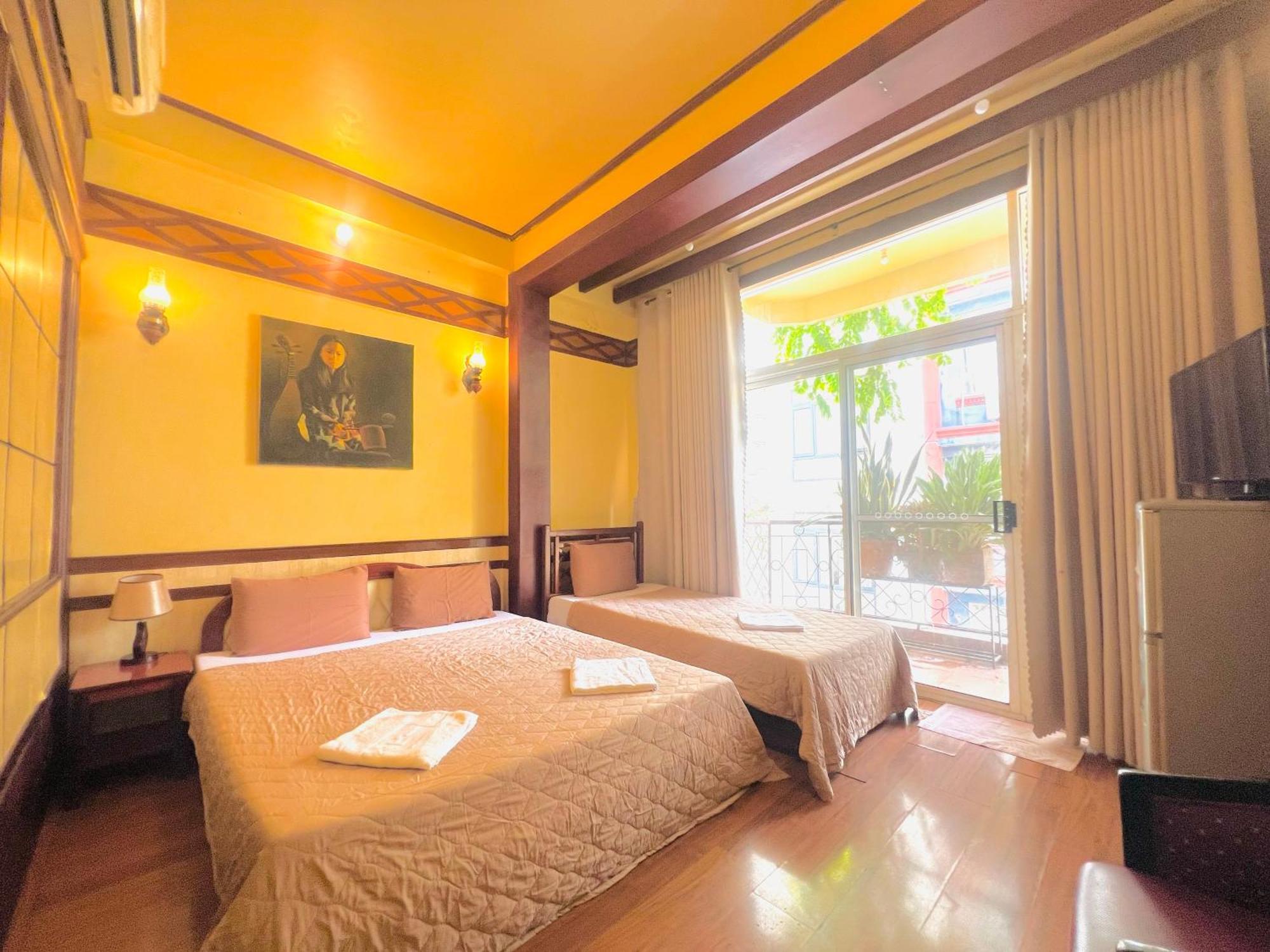 Bi Saigon Hotel Хошимін Екстер'єр фото